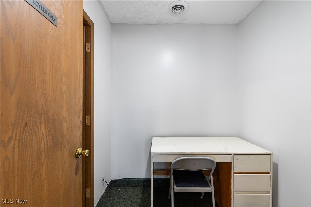 2378 Locust Street S Canal Fulton OH 44614