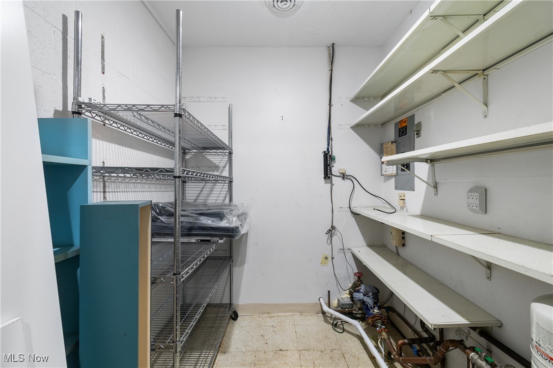 2378 Locust Street S Canal Fulton OH 44614