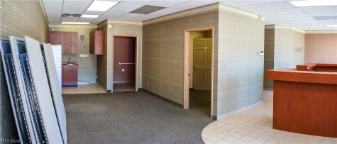 28821 Lorain Road North Olmsted OH 44070