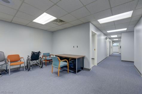 21245 Lorain Road Fairview Park OH 44126