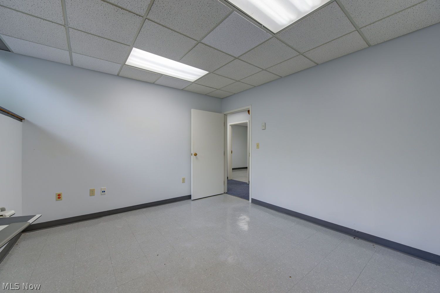 21245 Lorain Road Fairview Park OH 44126