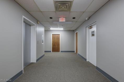 21245 Lorain Road Fairview Park OH 44126