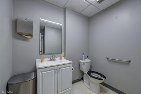 21245 Lorain Road Fairview Park OH 44126
