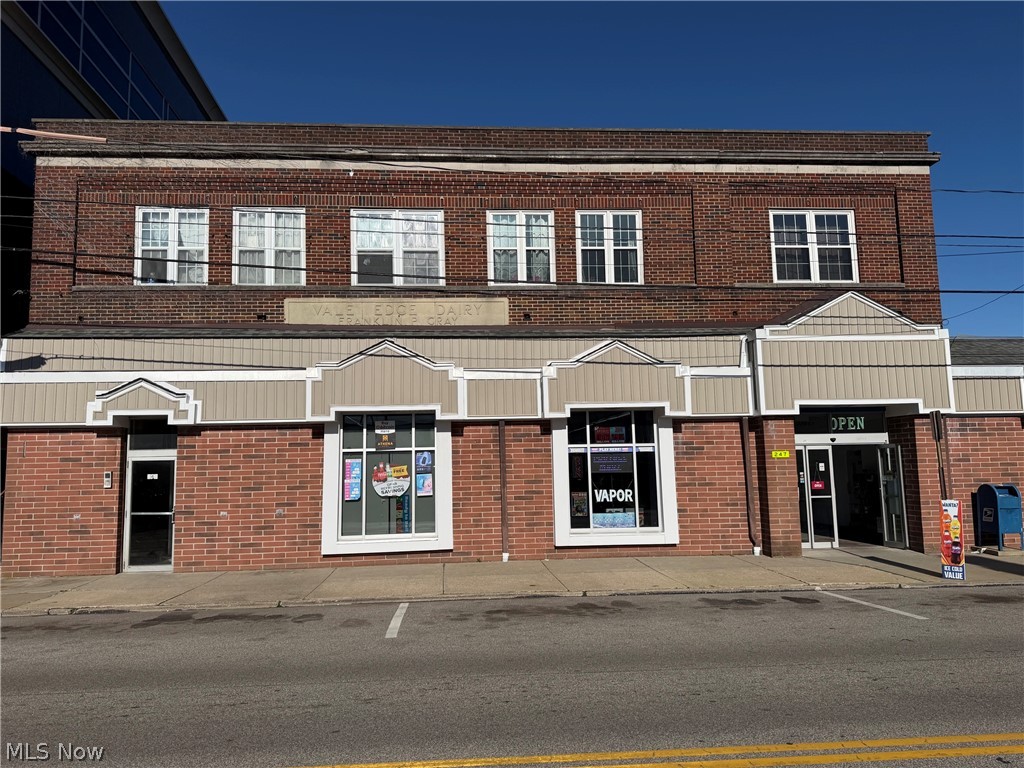 247 S Chestnut Street Ravenna OH 44266