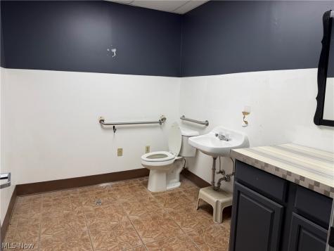 247 S Chestnut Street Ravenna OH 44266
