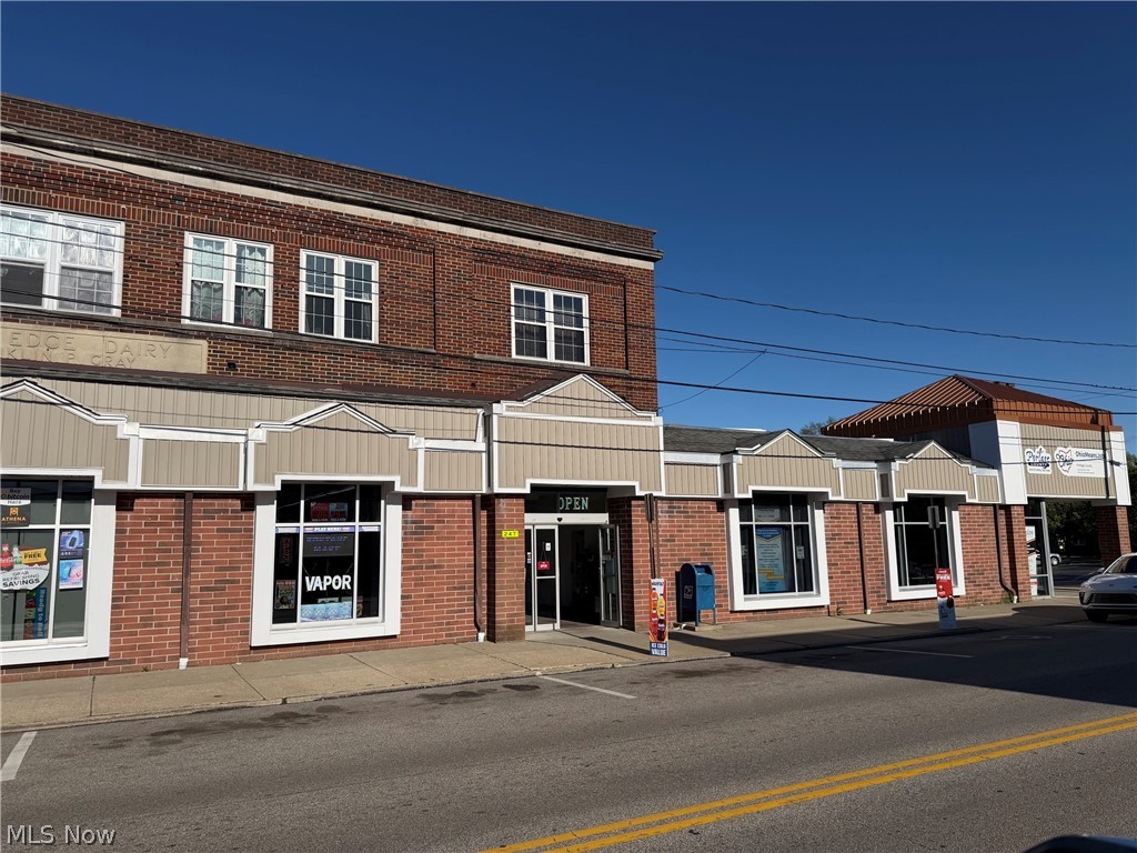 247 S Chestnut Street Ravenna OH 44266