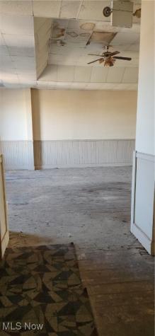 17 W Main Street Geneva OH 44041