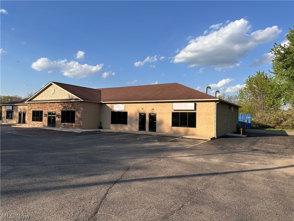 1315 N Wooster Avenue Strasburg OH 44680