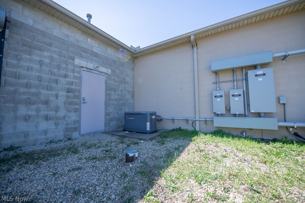 1315 N Wooster Avenue Strasburg OH 44680