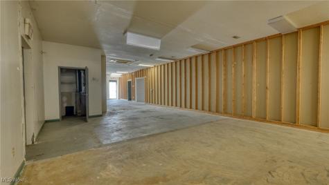 2560 Maysville Pike Zanesville OH 43701