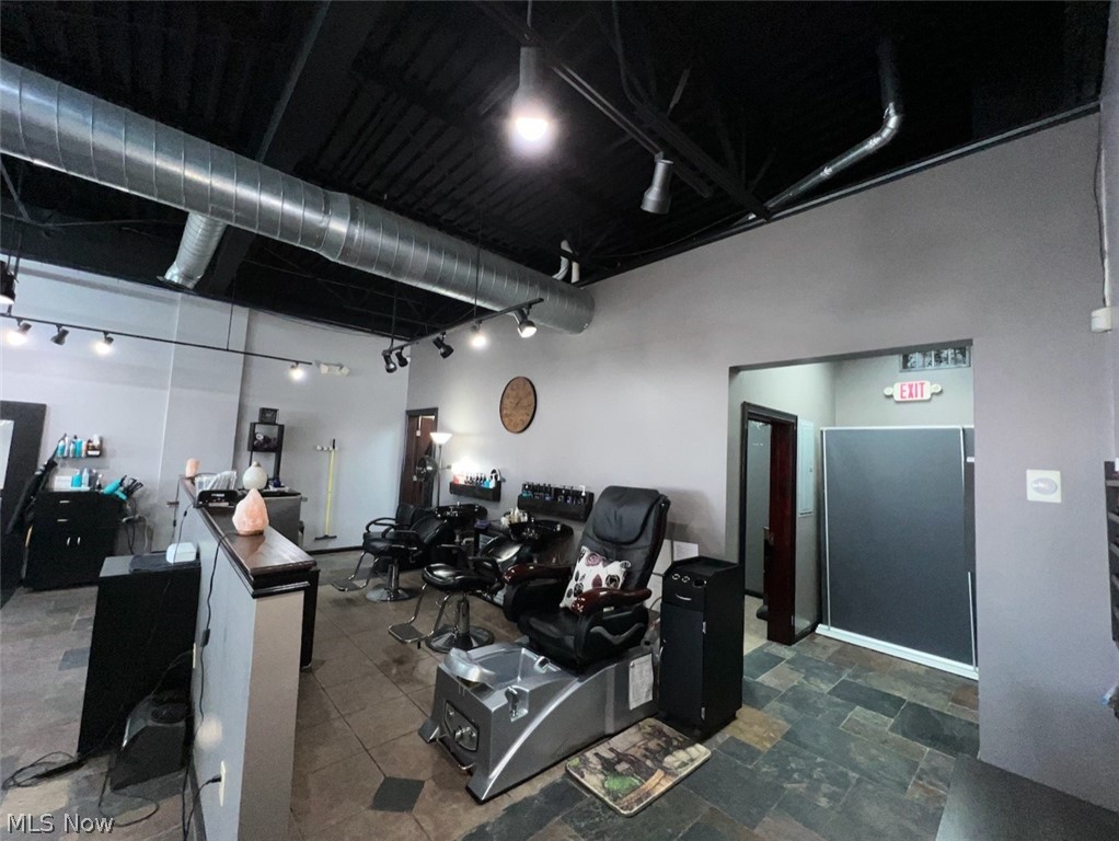 7342 Mentor Avenue Mentor OH 44060