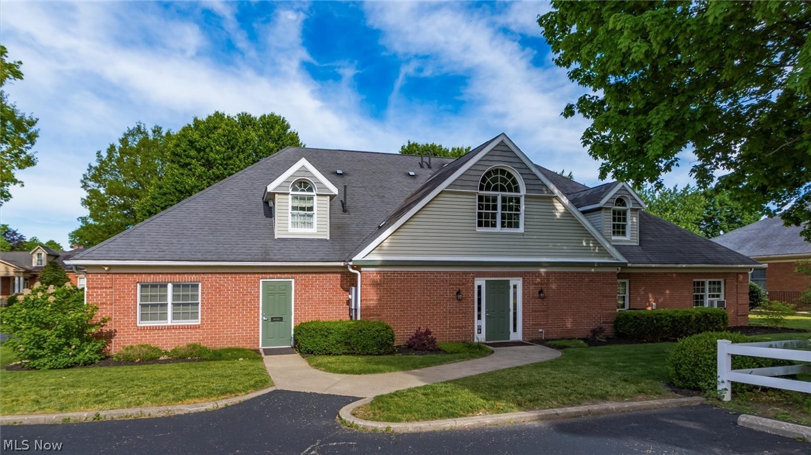 240 S 4th Street Coshocton OH 43812