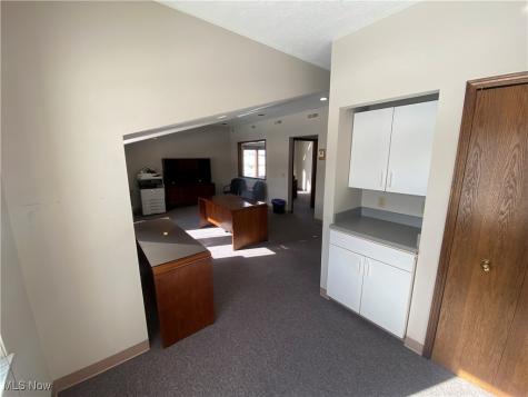 320 Orchardview Road Seven Hills OH 44131