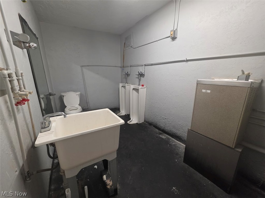 625 Johnston Akron OH 44311
