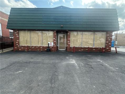 112 E Church Street Barnesville OH 43713