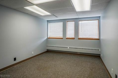 4974 Higbee Avenue NW Canton OH 44718