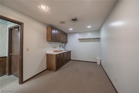 1420 W Main Street Alliance OH 44601