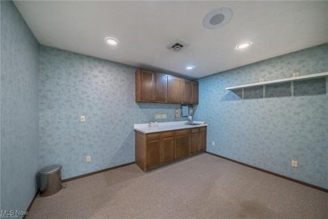 1420 W Main Street Alliance OH 44601