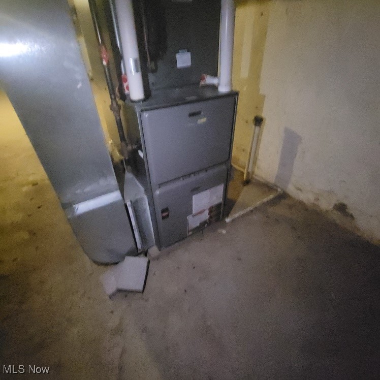 9815 Lorain Avenue Cleveland OH 44102