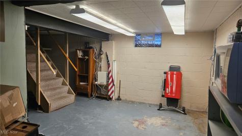 2055 S Main Street Akron OH 44301