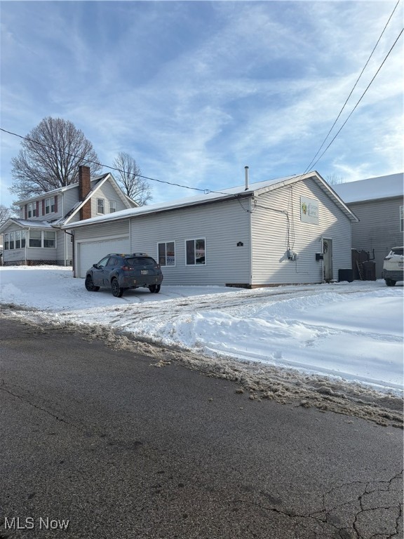 2055 S Main Street Akron OH 44301