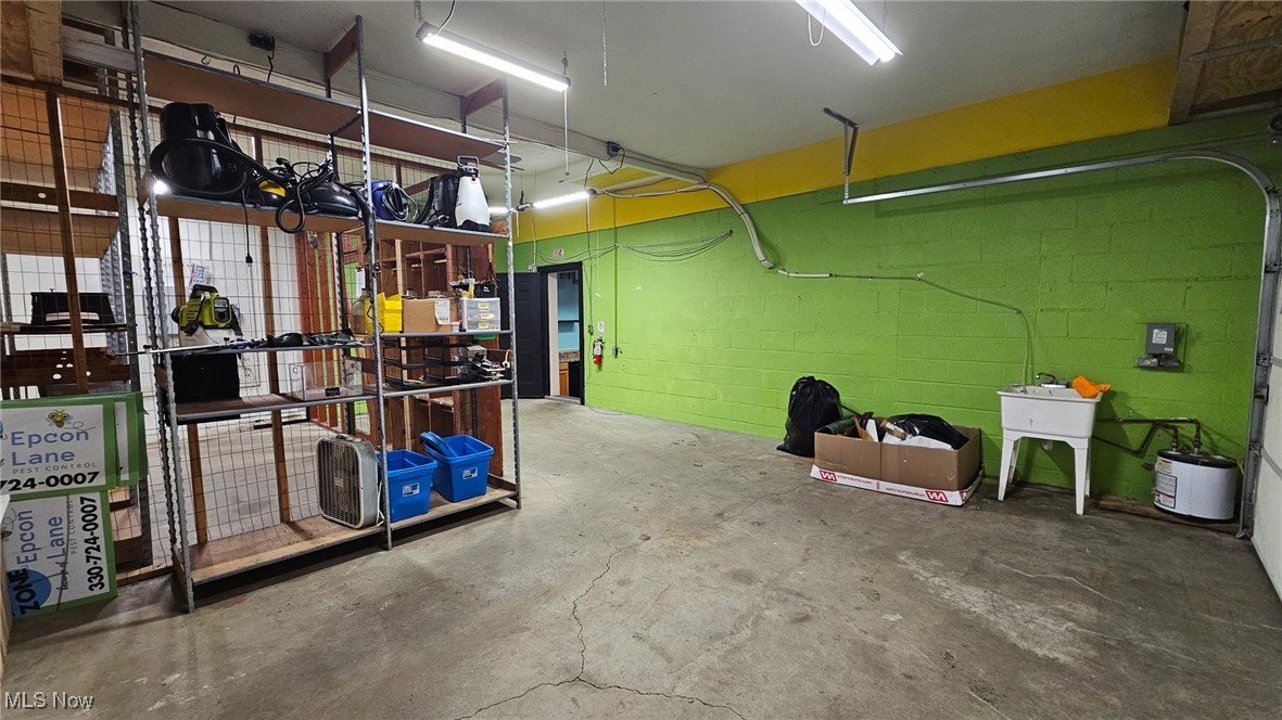 2055 S Main Street Akron OH 44301