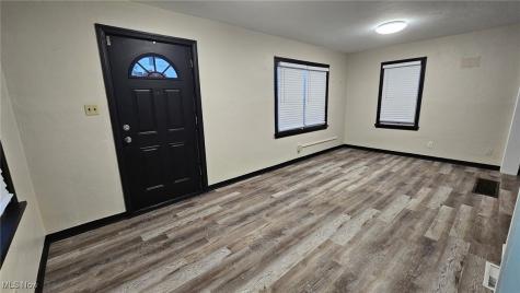 2055 S Main Street Akron OH 44301