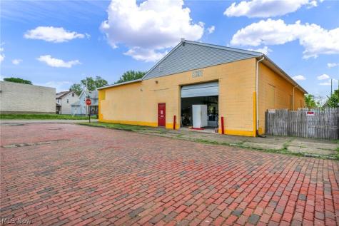 606 9th Street NE Canton OH 44704