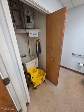 41981 N Ridge Road Elyria OH 44035