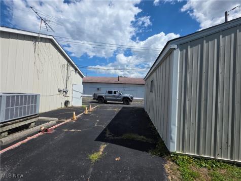 41981 N Ridge Road Elyria OH 44035