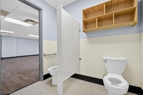 852 Highland Road E Macedonia OH 44056