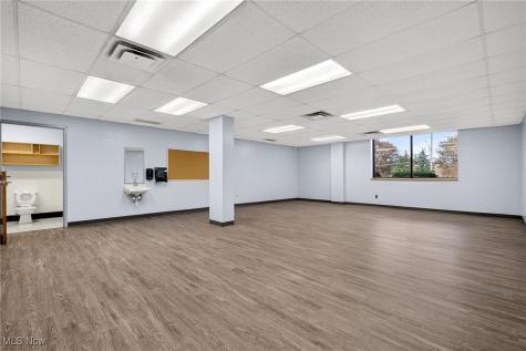 852 Highland Road E Macedonia OH 44056