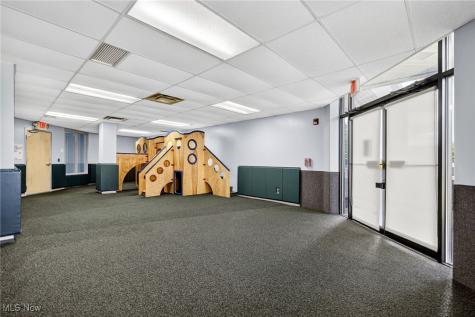 852 Highland Road E Macedonia OH 44056