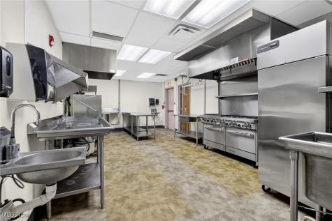 852 Highland Road E Macedonia OH 44056