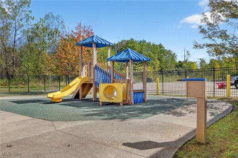 852 Highland Road E Macedonia OH 44056