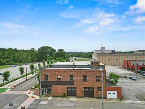 200-208 W Front Street Youngstown OH 44503