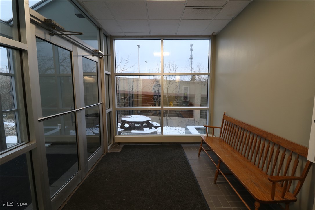 6731 Ridge (Micro Units) Parma OH 44129