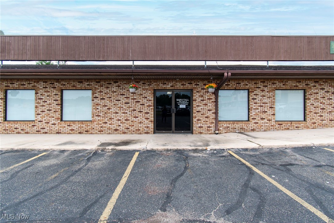 171 Folsom Street NW Warren OH 44483