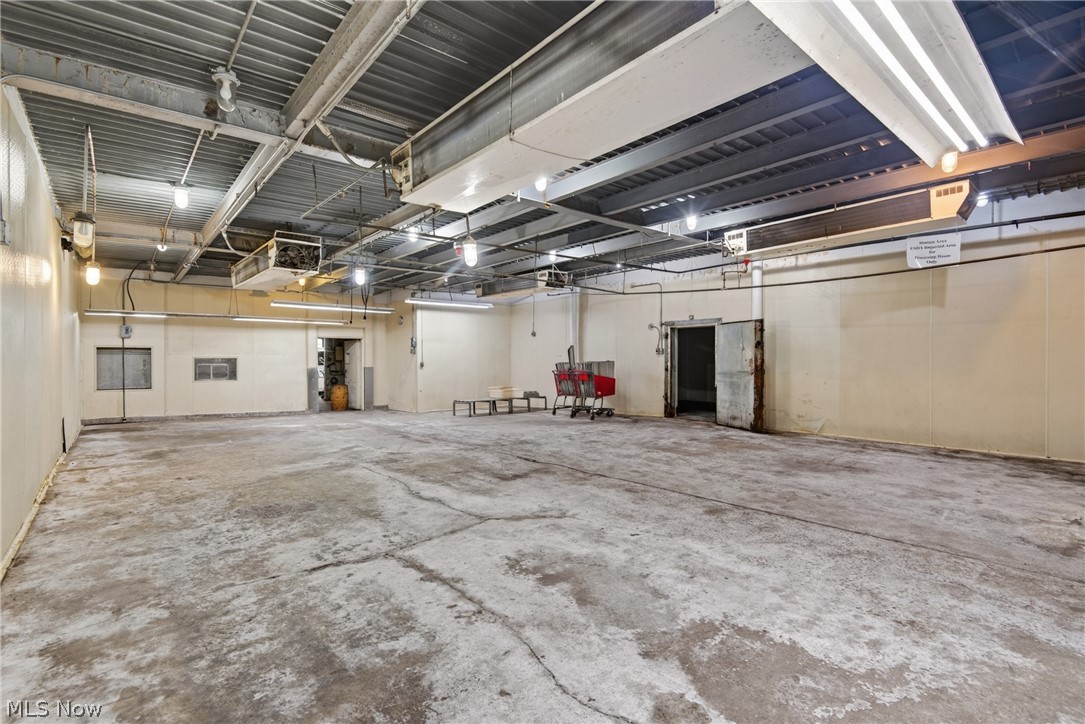 6101 Detroit Avenue Cleveland OH 44102