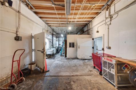 6101 Detroit Avenue Cleveland OH 44102