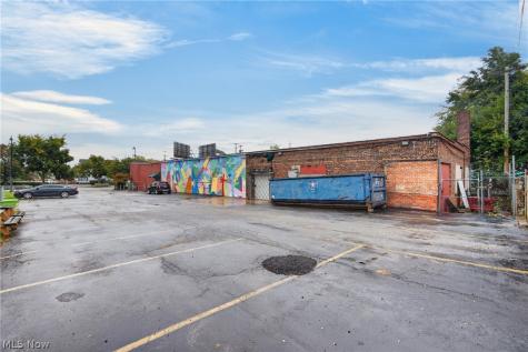 6101 Detroit Avenue Cleveland OH 44102