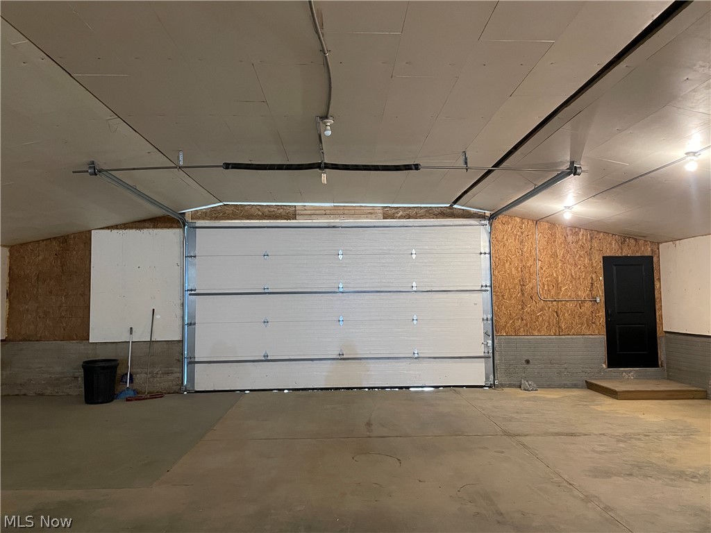 2861 State Route 93 Sugarcreek OH 43804