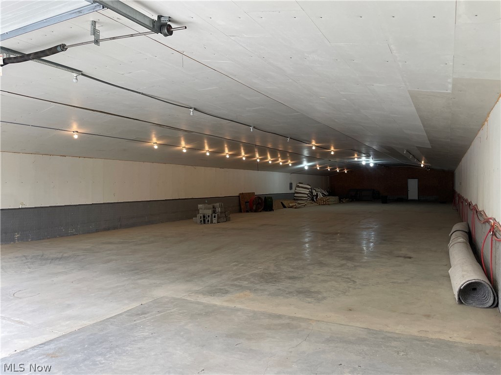 2861 State Route 93 Sugarcreek OH 43804