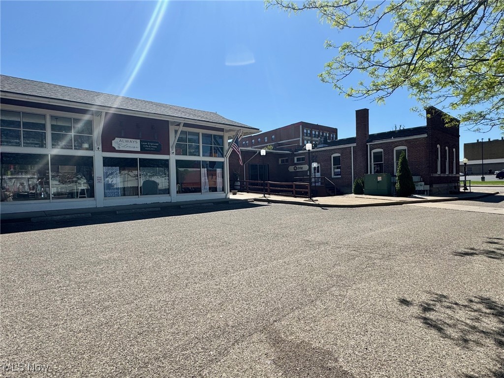 231 Market Street Zanesville OH 43701