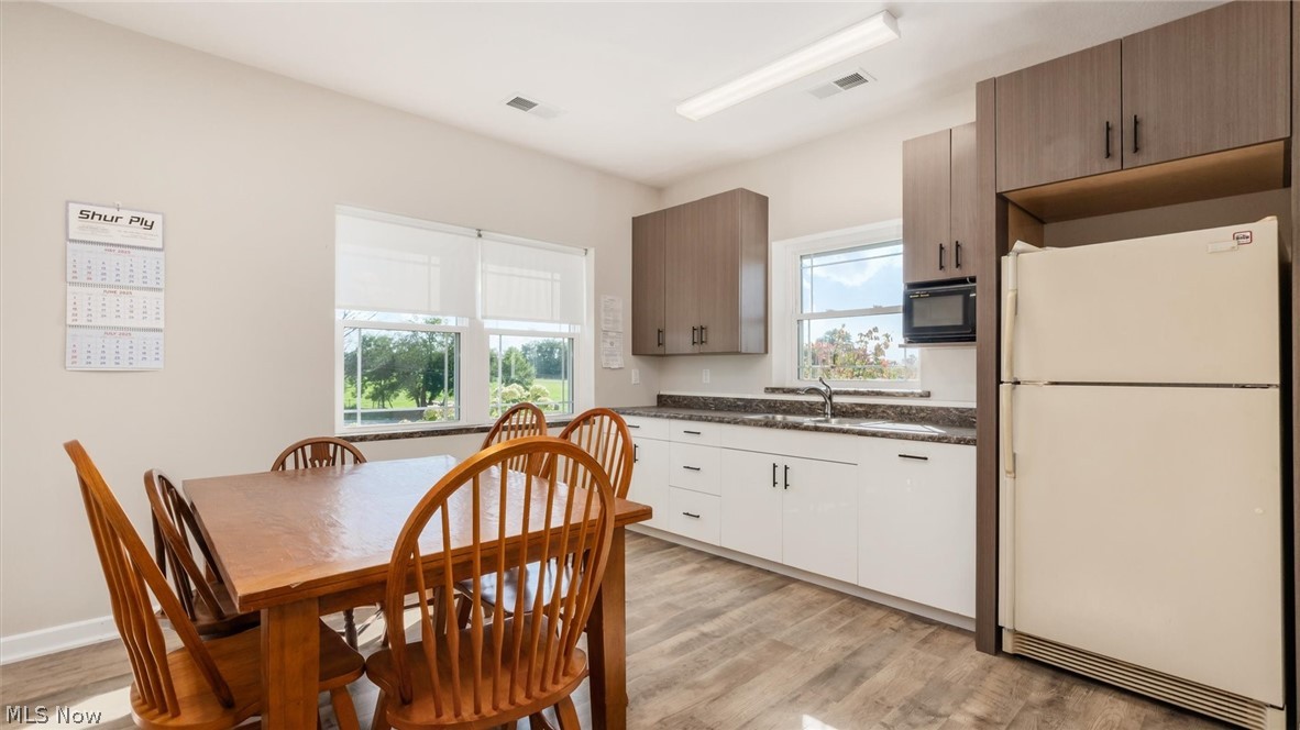 59715 West Road New Concord OH 43762
