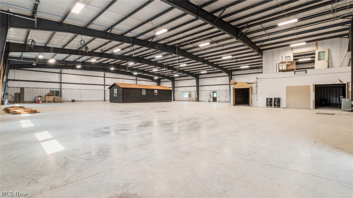 59715 West Road New Concord OH 43762