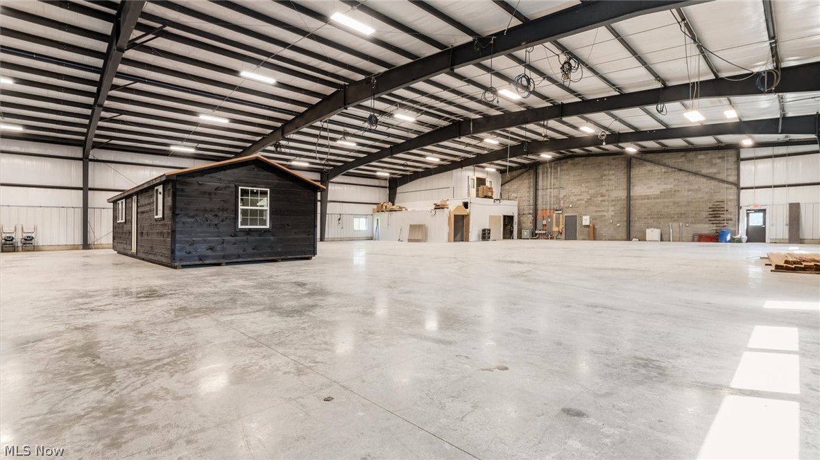 59715 West Road New Concord OH 43762
