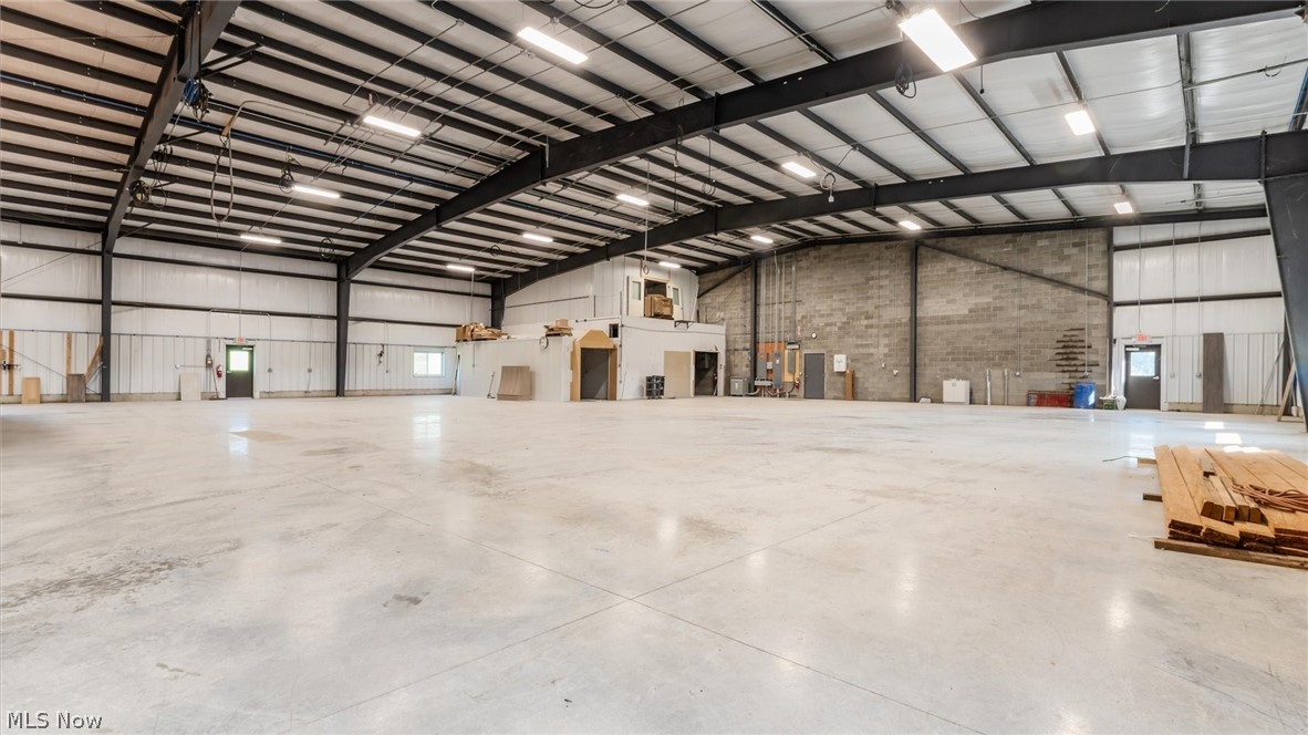 59715 West Road New Concord OH 43762