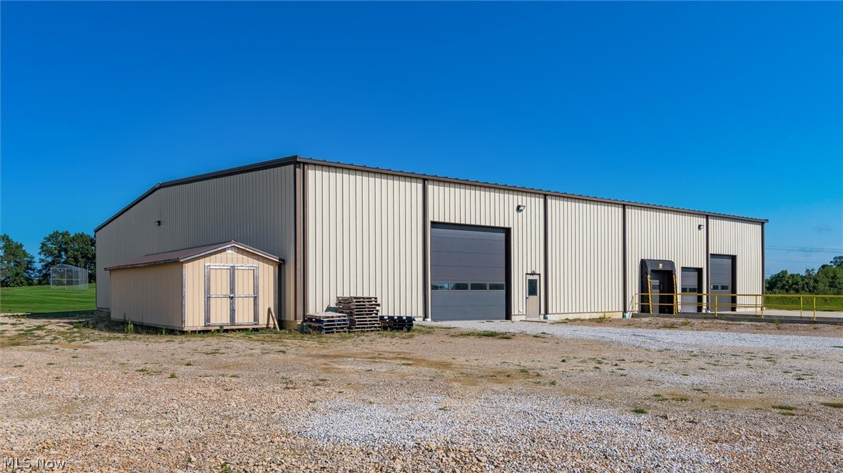 59715 West Road New Concord OH 43762