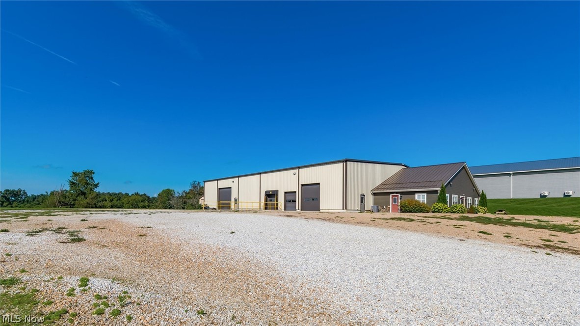 59715 West Road New Concord OH 43762